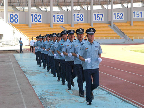 湖南亮盾保安服务有限公司,湖南保安人力护卫服务,湖南临时勤务保安服务,门卫守护哪里的专业
